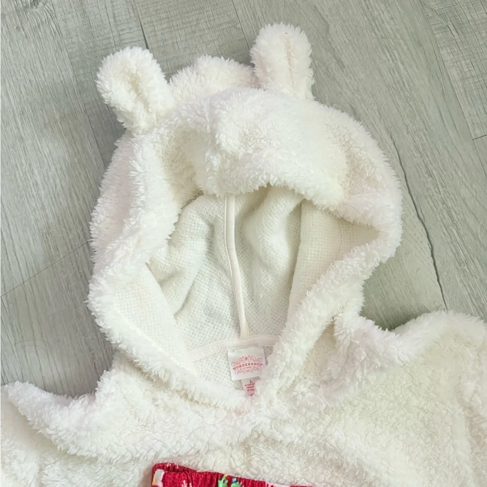 Wondershop Cream Fleece Pullover - Picture 3 of 4